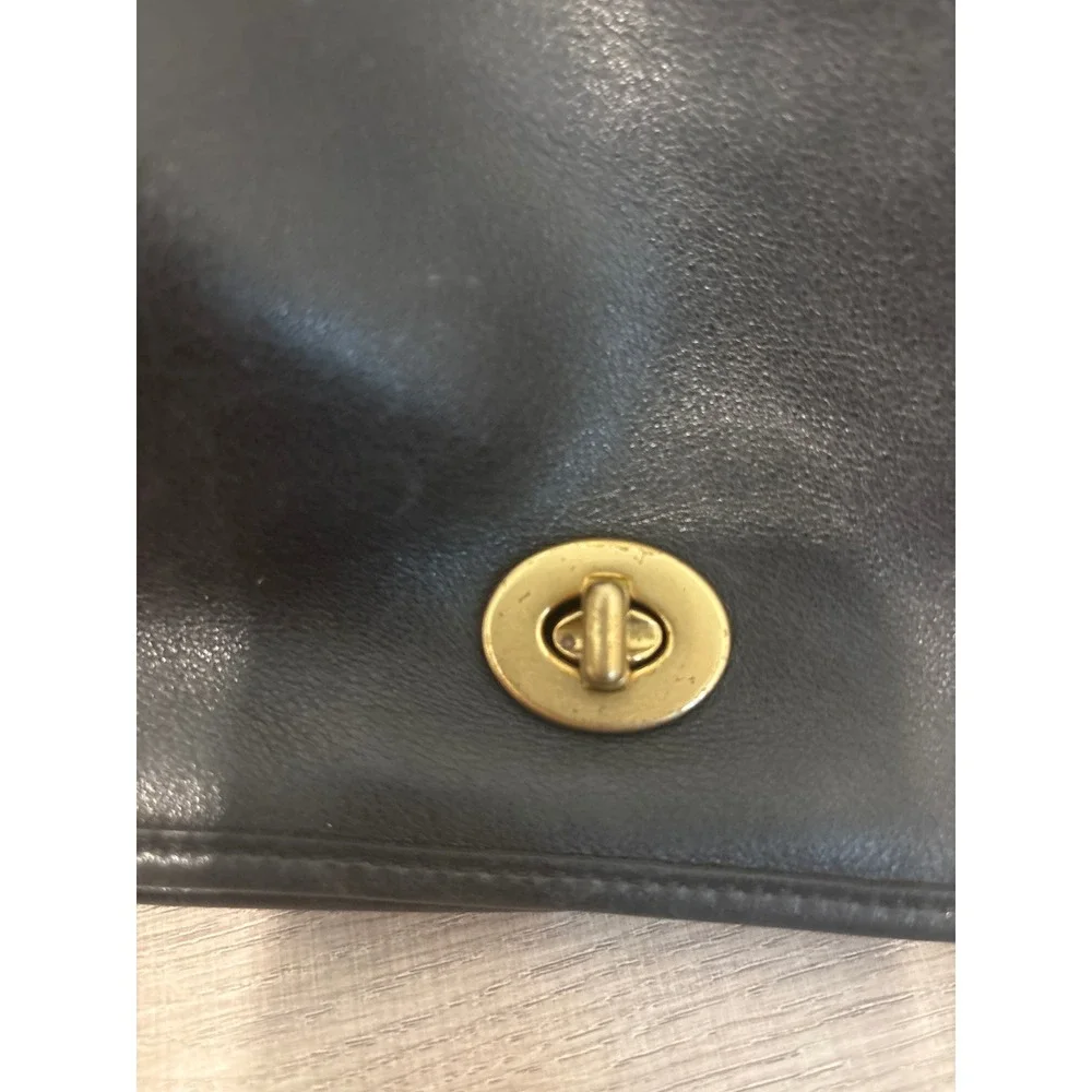 Vintage Coach 9718 Legacy Crescent Flap Hobo/Shoulder Bag Black